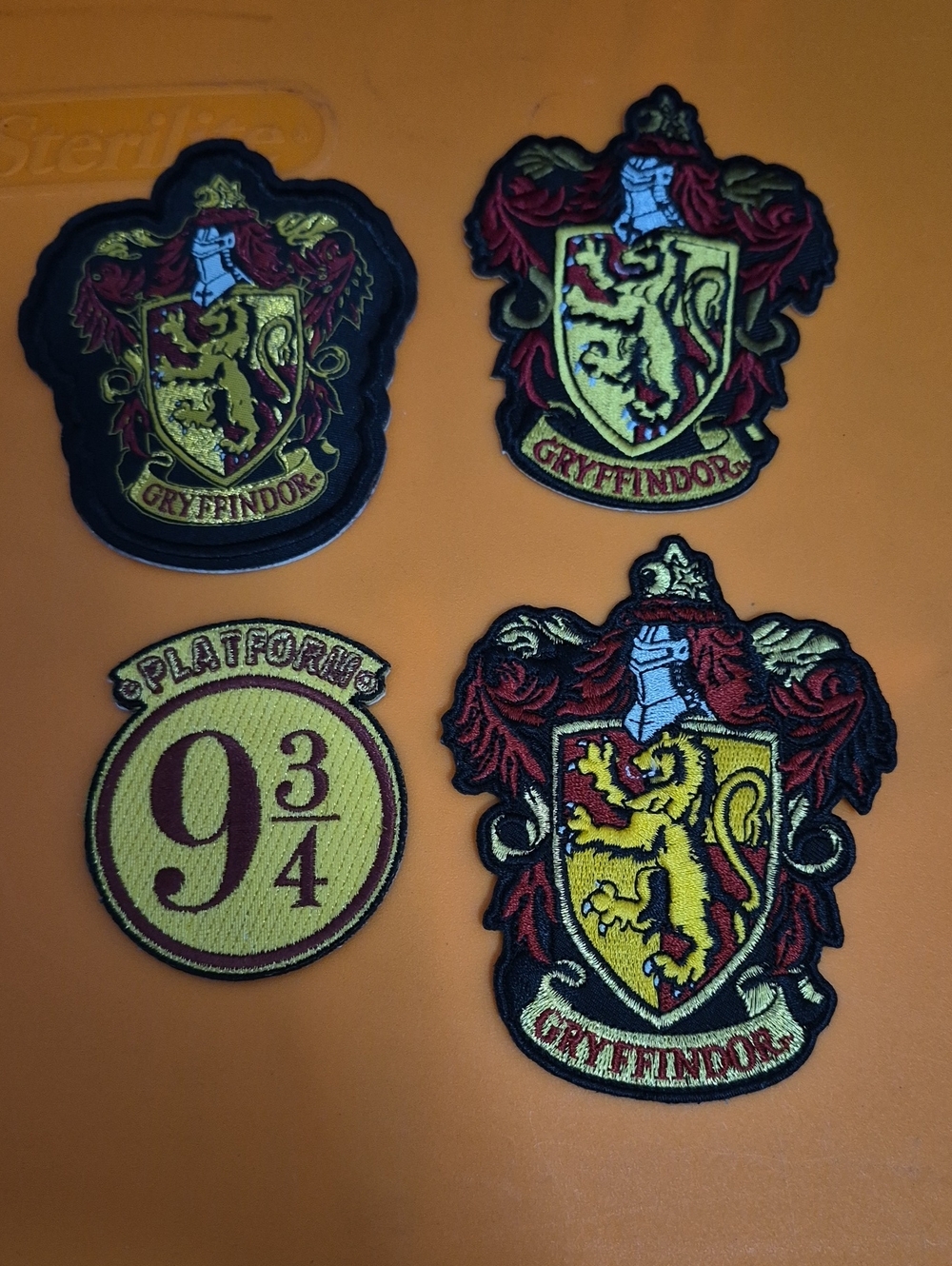 Gryffindor Crest Embroidered Patch Set - Red and Gold